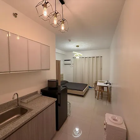Minimalist Retreat